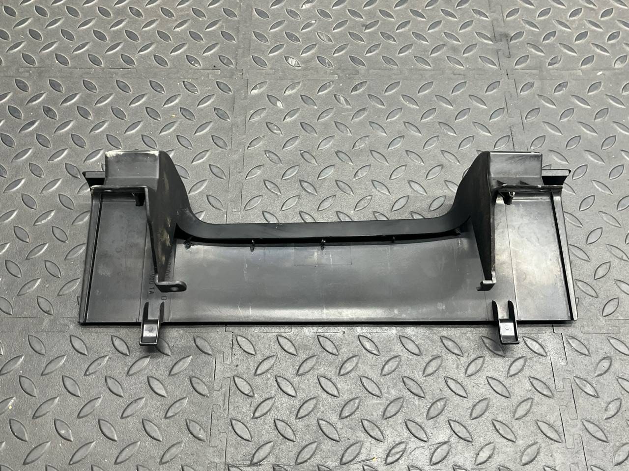 Кожух рулевой колонки верхний Ford Mondeo/3 2000-2007