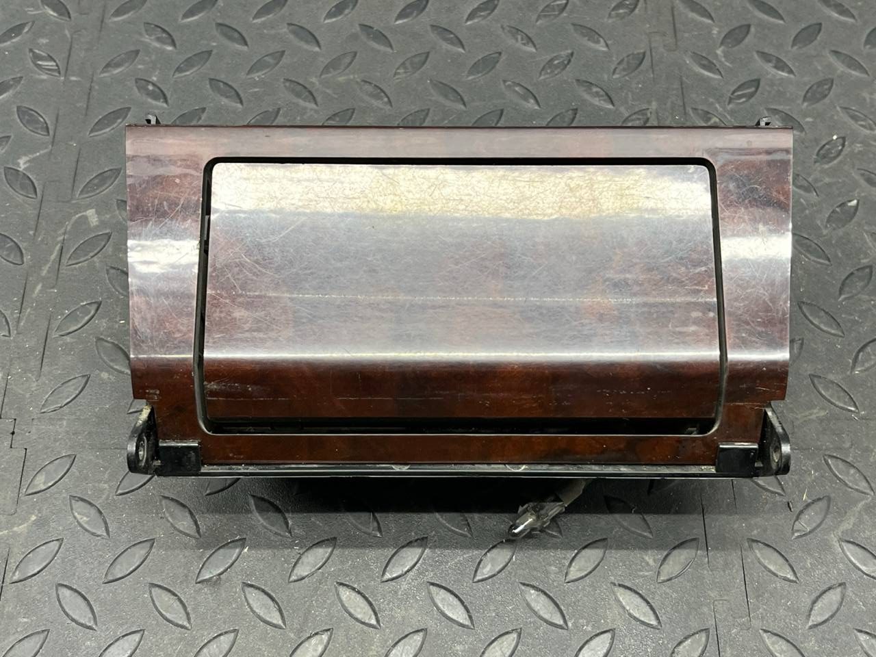 Пепельница Mercedes C/W202 1993-2001