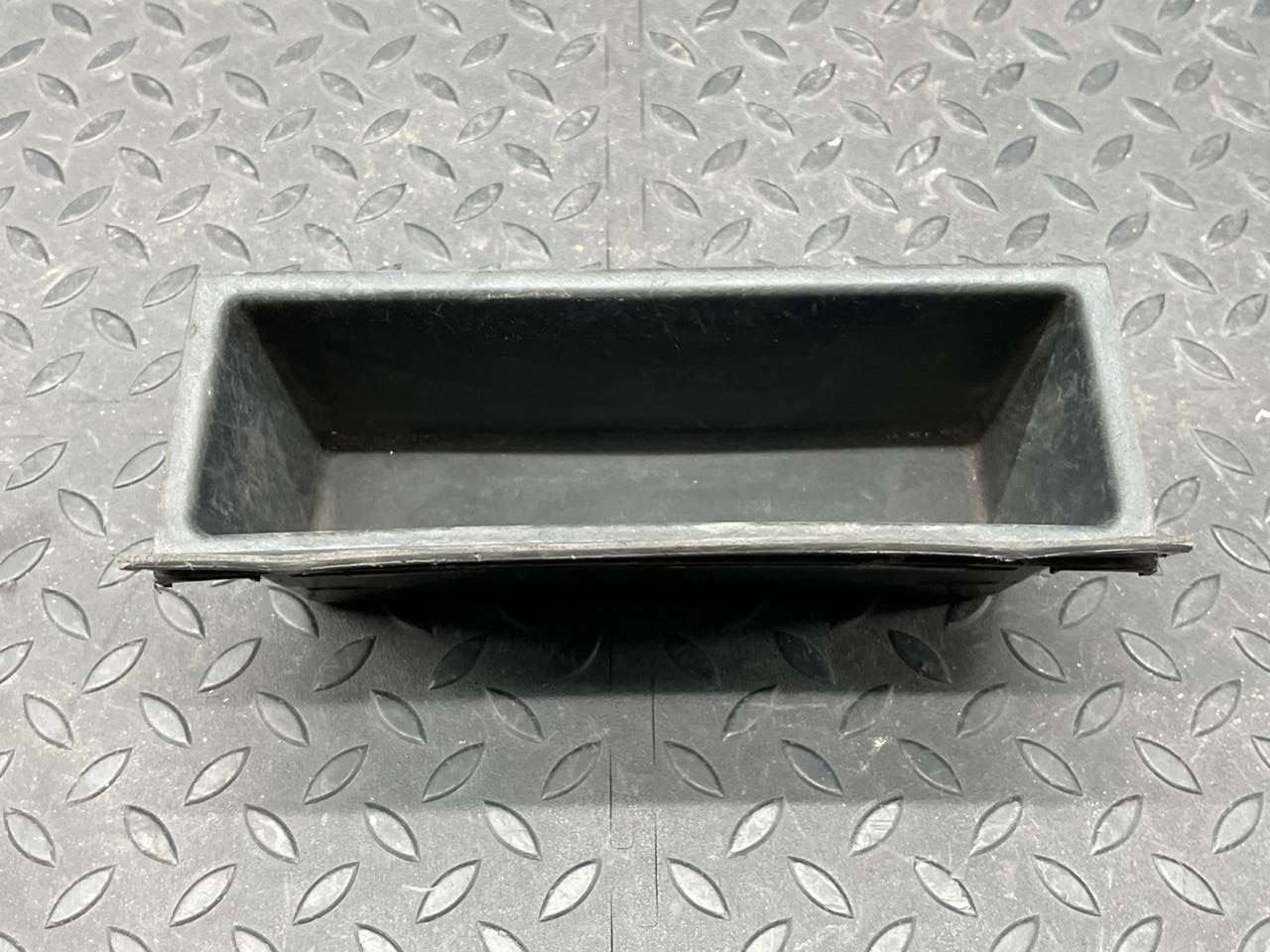 Бардачок Mercedes C/W202 1993-2001