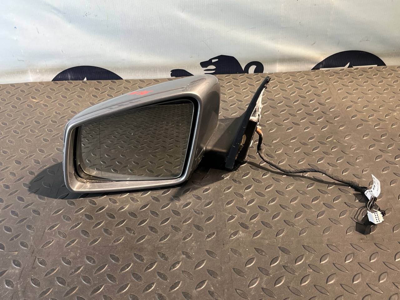 Зеркало левое Mercedes C/W204 2006-2015