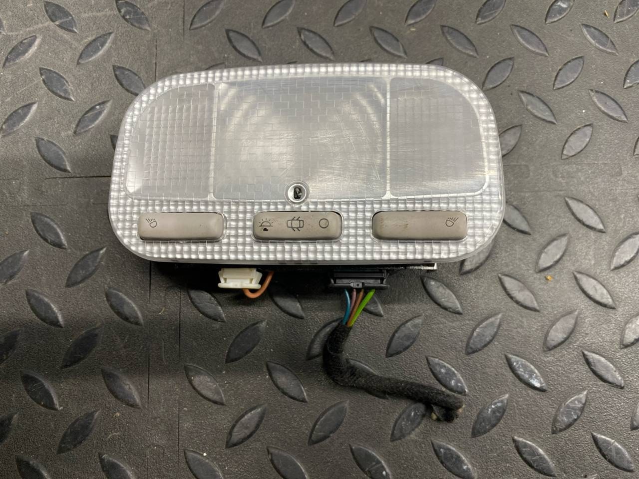 Плафон салонный Citroen C4 2004-2014