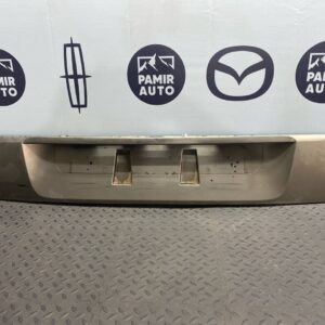 Накладка двери багажника Renault Scenic/2 2003-2009