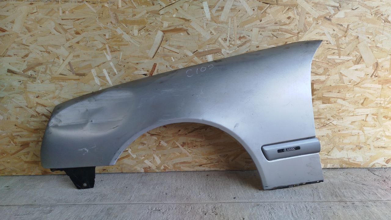 Крыло переднее левое Mercedes E/W210 1995-2003