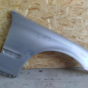 Крыло переднее правое Mercedes C/W203 2000-2008