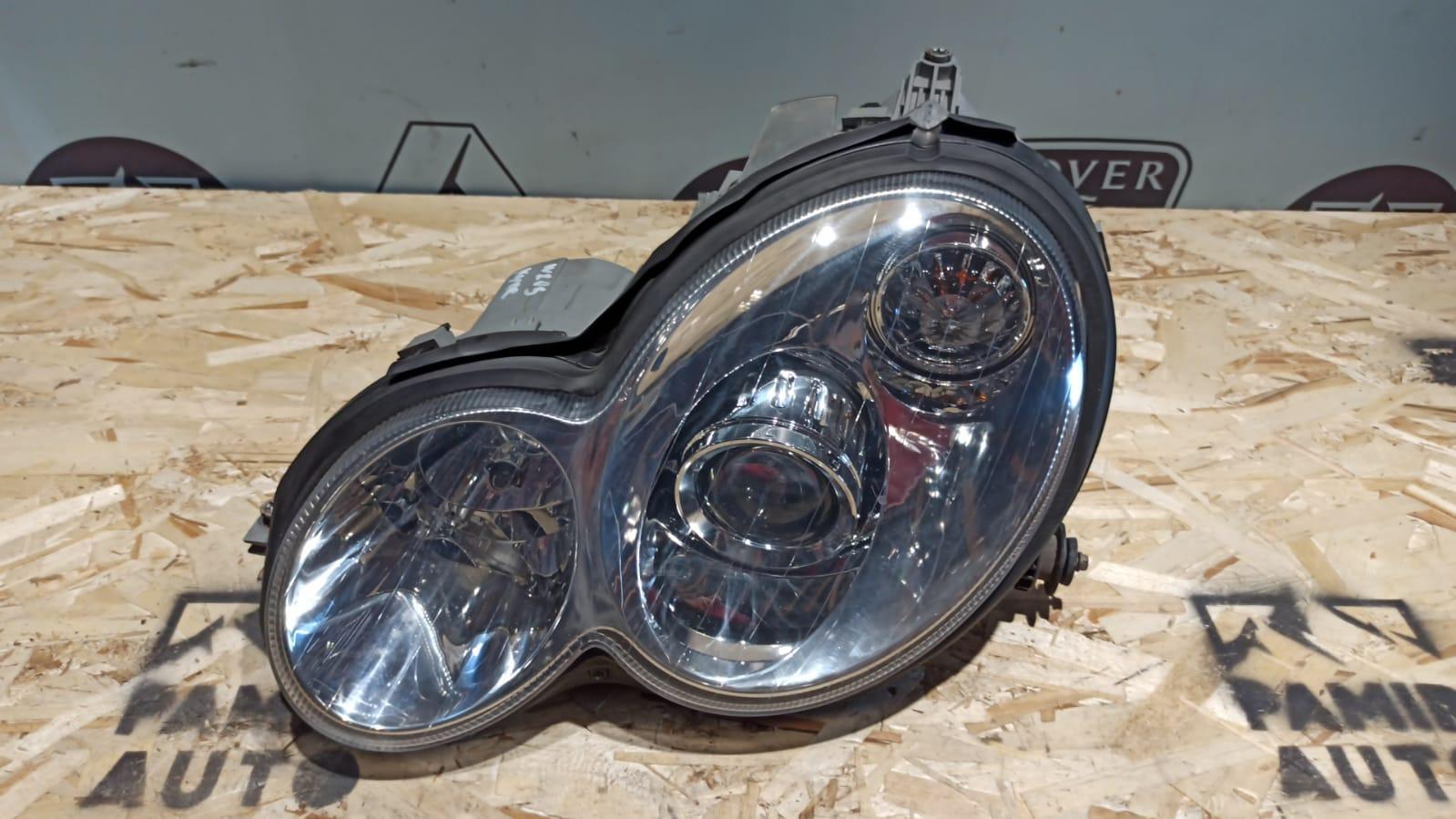 Фара левая Mercedes C/W203 2000-2008