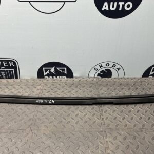 Уплотнитель двери передний левый Mercedes Vito/W638 1996-203