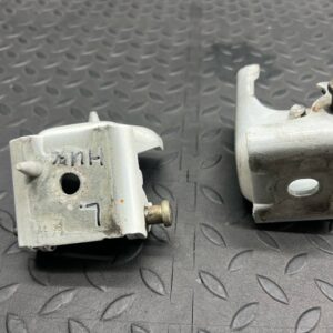 Петля двери передняя левая Peugeot Expert/2 2007-2016