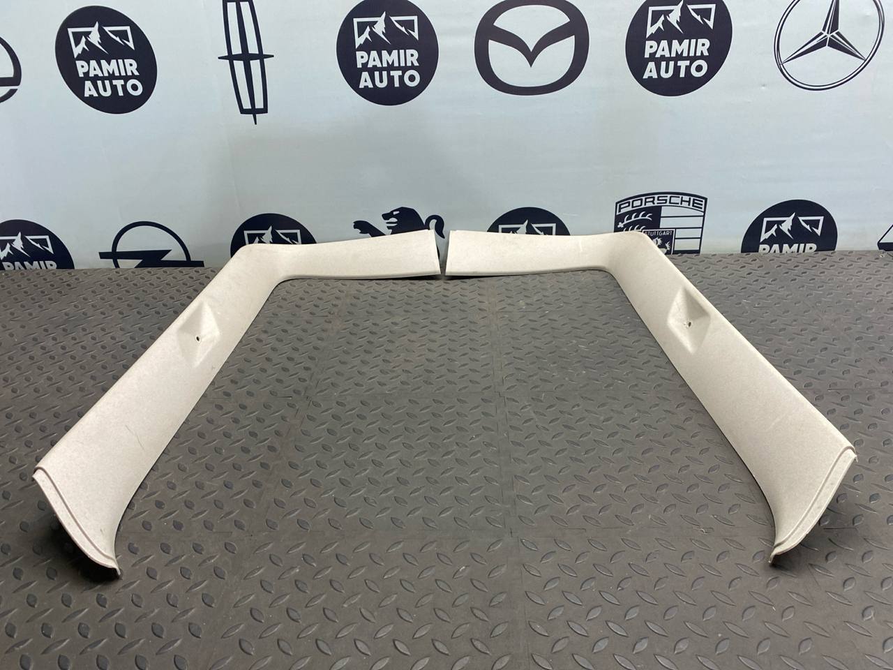 Обшивка двери багажника Ford Mondeo/3 2000-2007