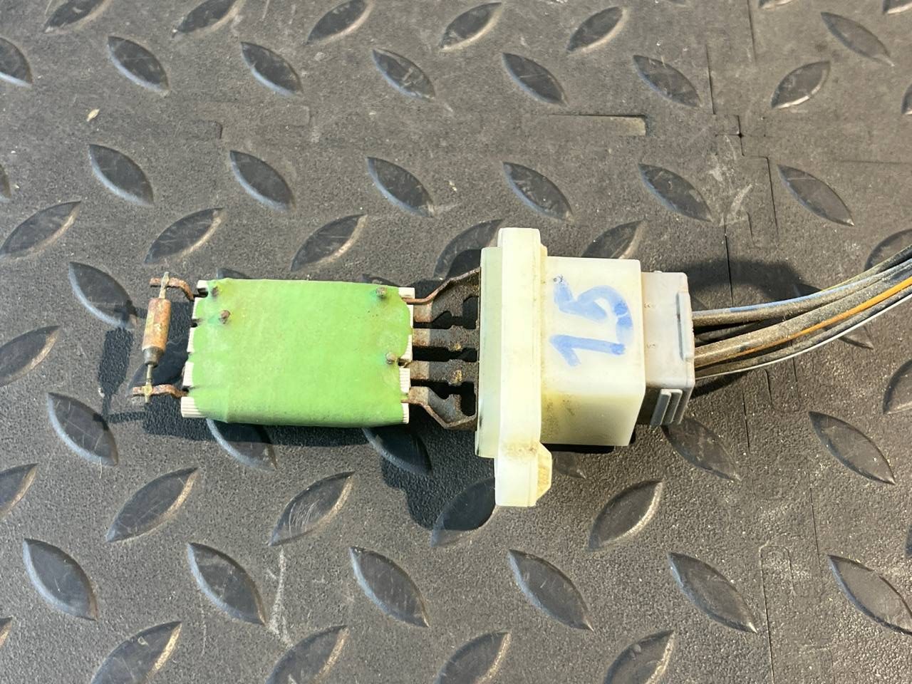 Резистор отопителя Ford Focus/2 2004-2011