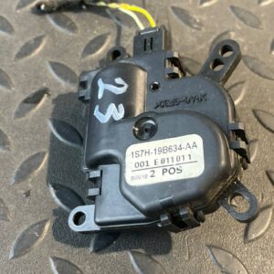 Моторчик заслонки отопителя Ford Mondeo/3 2000-2007