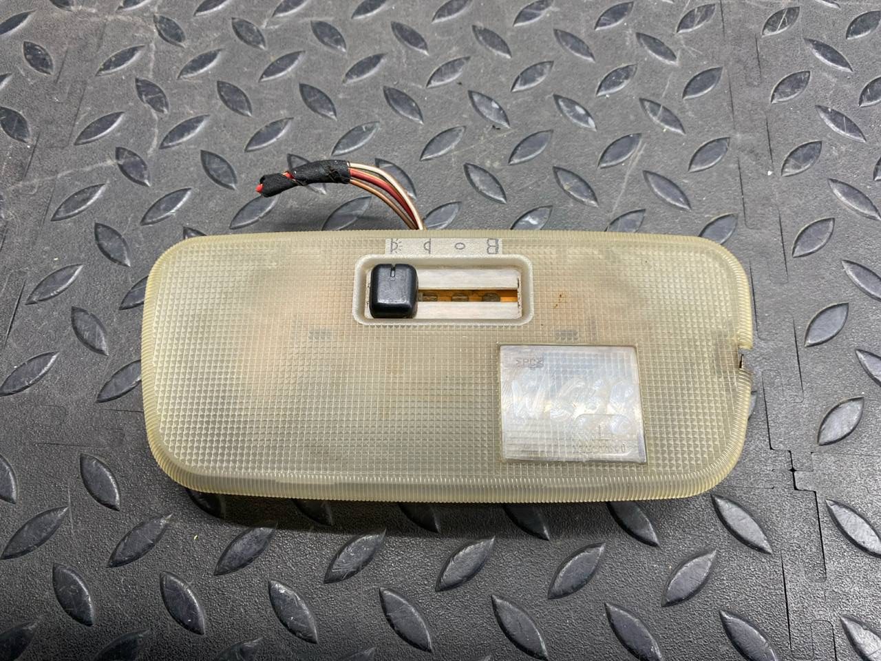 Плафон салонный Mercedes Vito/W638 1996-2003