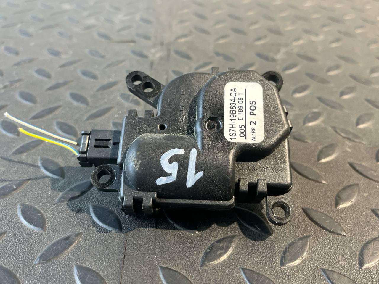 Моторчик заслонки отопителя Ford Focus/2 2004-2011