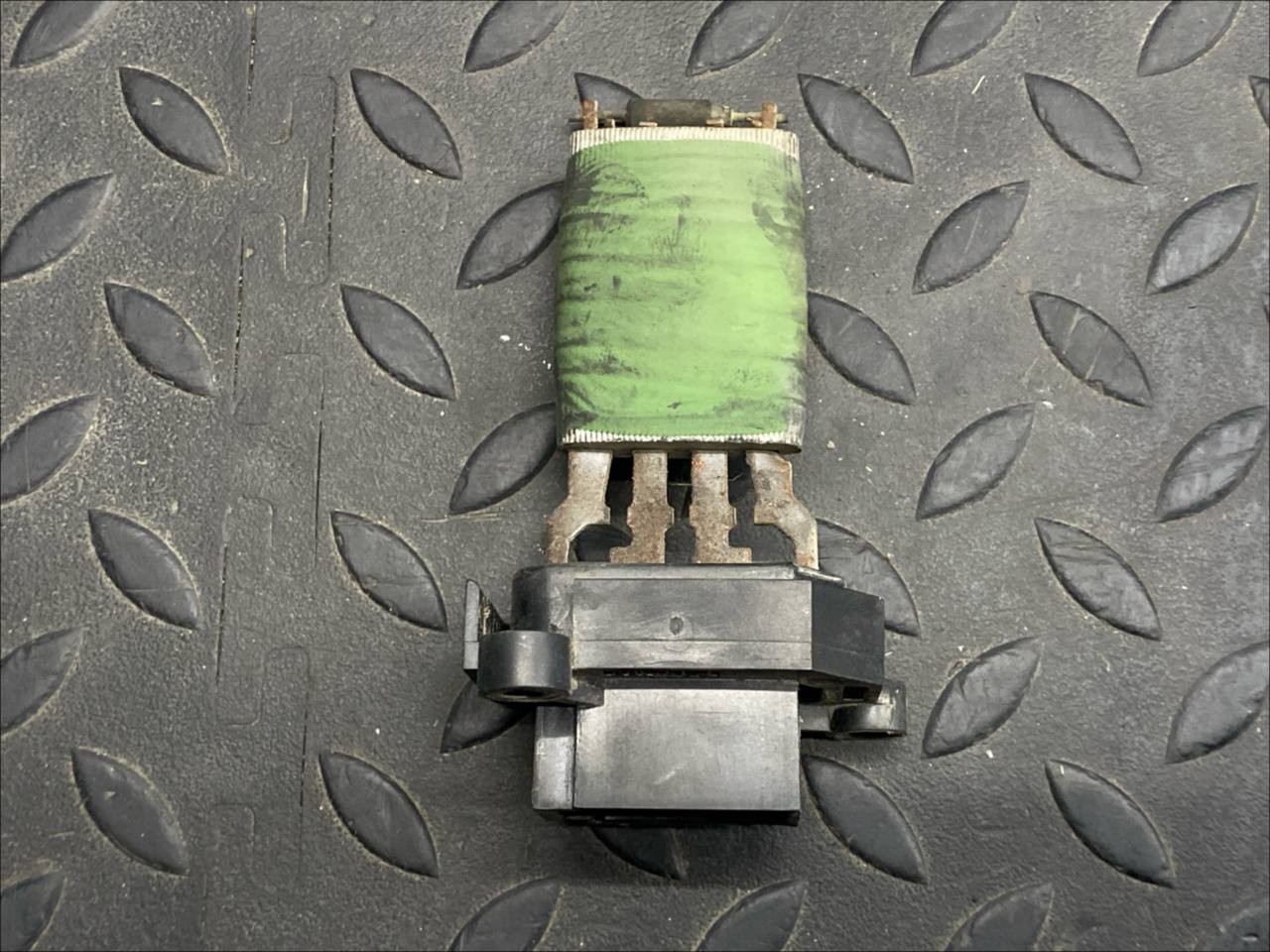 Резистор отопителя Ford Transit 2000-2006