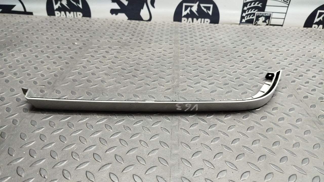 Планка под фару правая Mercedes C/W202 1993-2001