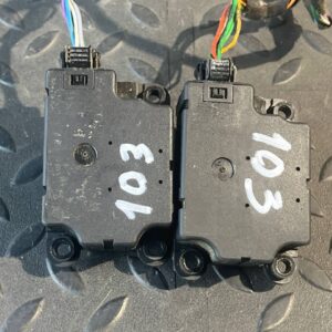 Моторчик заслонки отопителя Renault Scenic/2 2003-2009