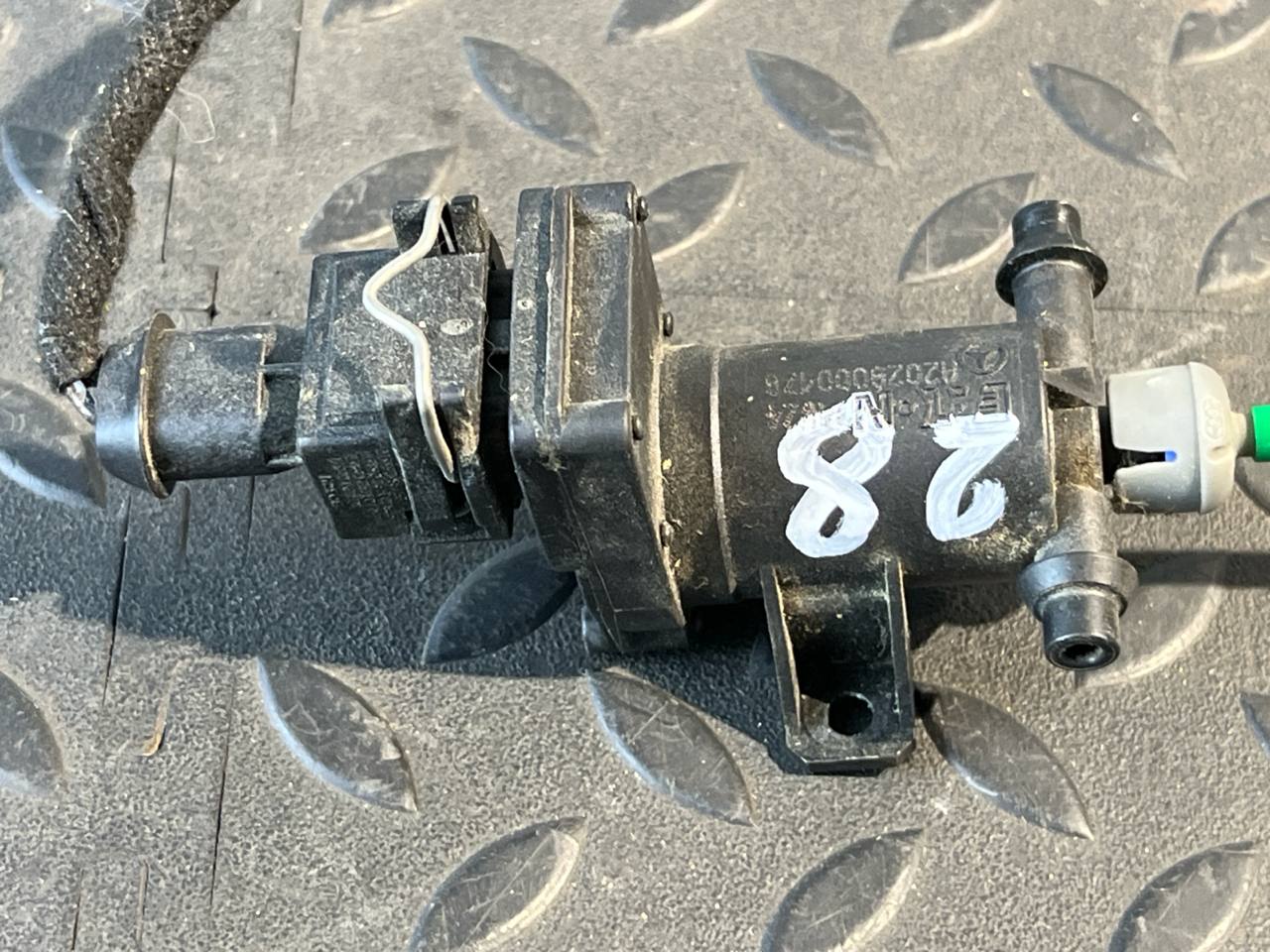 Клапан вакуумный Mercedes E/W210 1995-2003