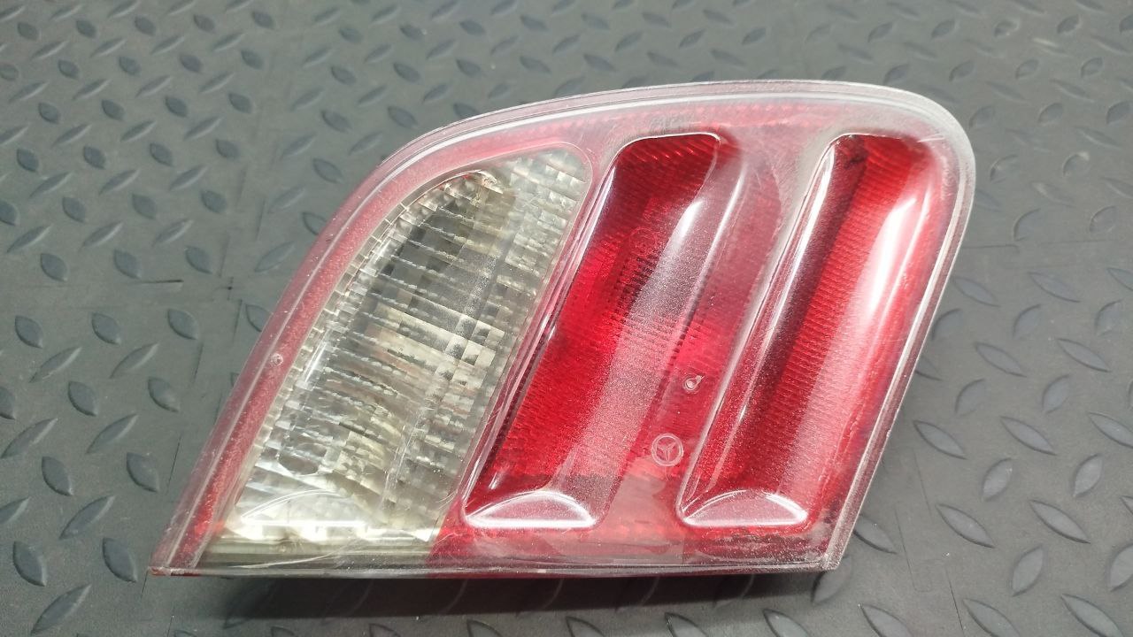 Фонарь задний внутренний левый Mercedes E/W210 1995-2003