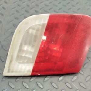 Фонарь задний внутренний левый BMW 3/E46 1998-2007