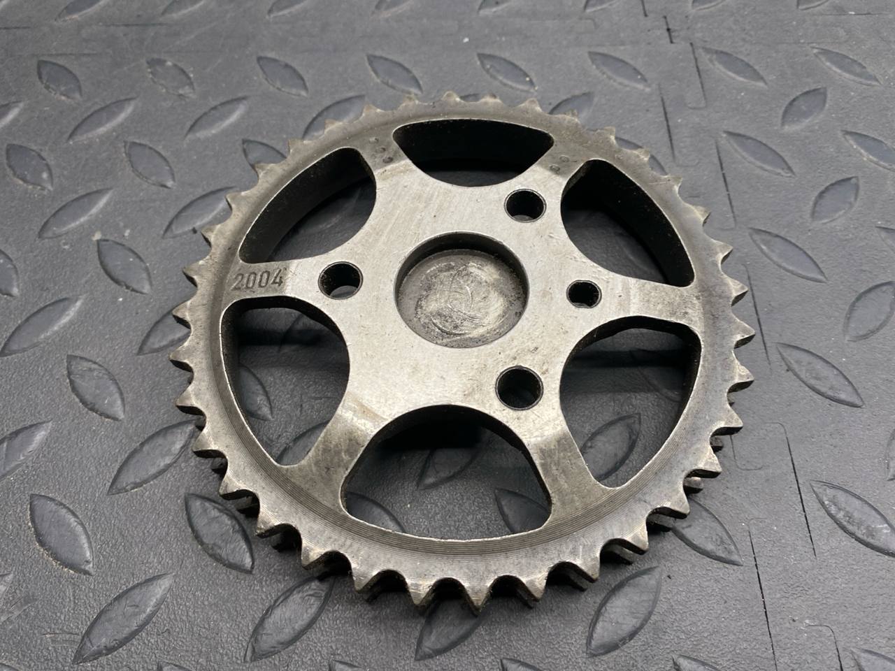 Шестерня распредвала Mercedes E/W211 2002-2009