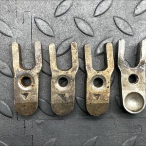 Кронштейн топливной форсунки Mercedes E/W211 2002-2009