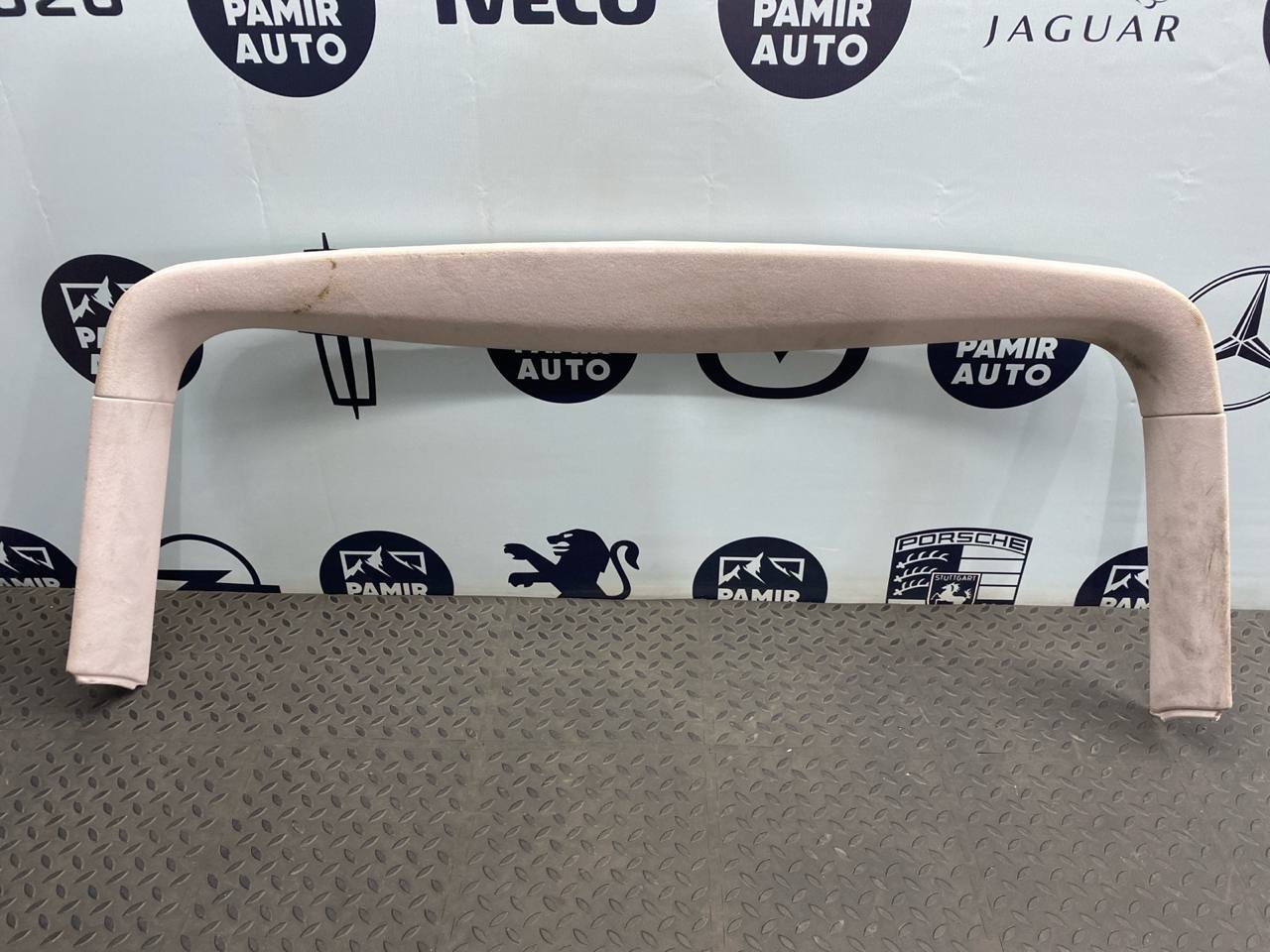 Обшивка двери багажника Mercedes E/W211 2002-2009