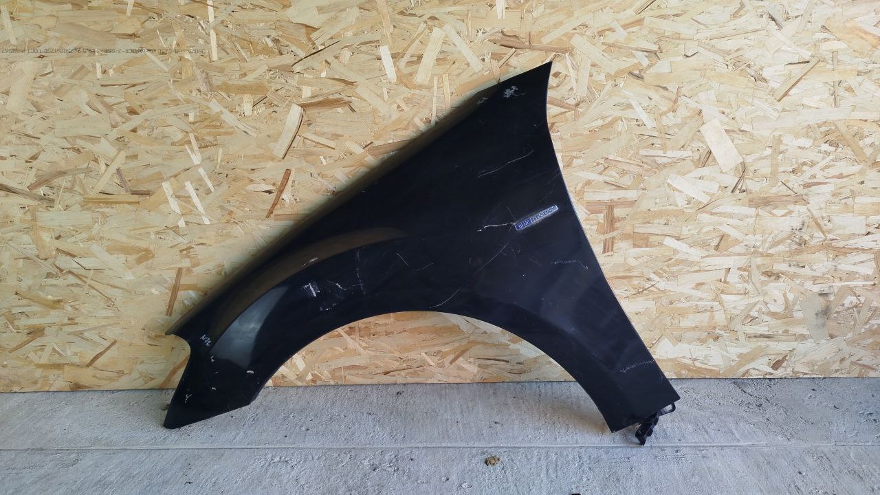 Крыло переднее левое Mercedes M/W164 2005-2011