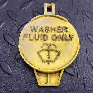 Крышка бачка омывателя Chrysler PT Cruiser 2000-2010