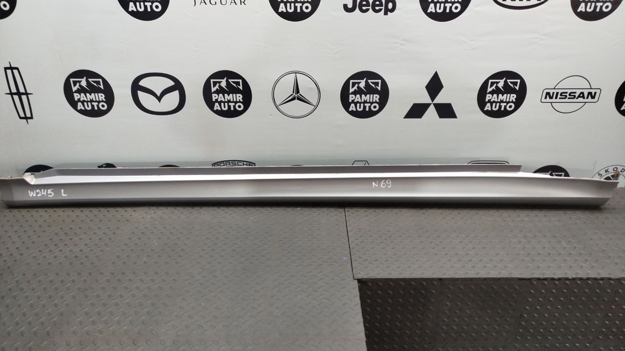 Накладка порога левая Mercedes B/W245 2005-2011