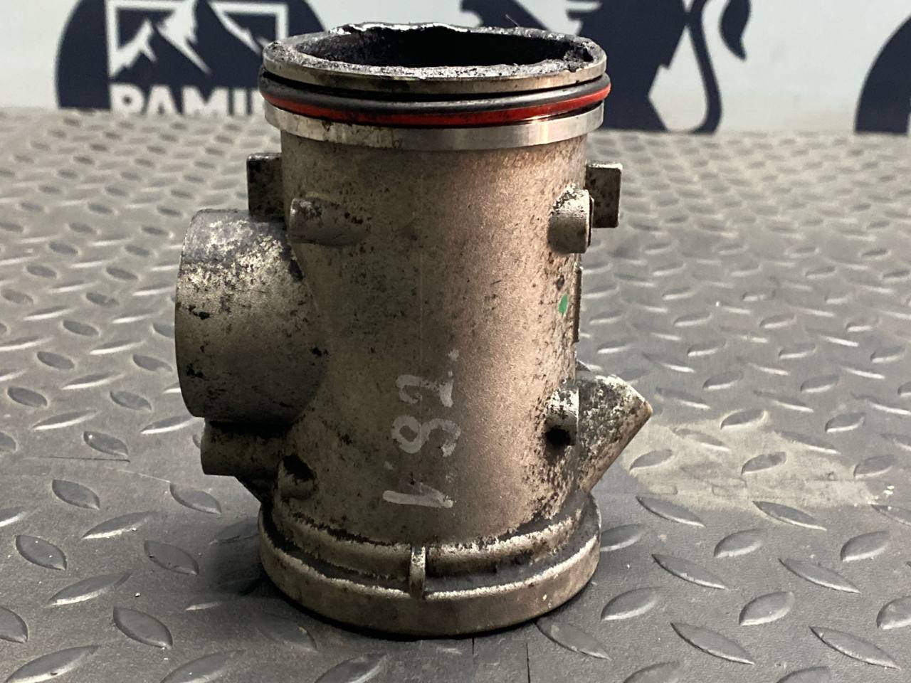 Воздуховод Mercedes E/W211 2002-2009