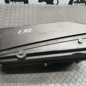 Корпус воздушного фильтра Mercedes C/W203 2000-2008