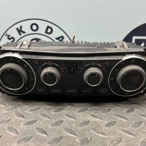 Блок управления климатом Mercedes C/W203 2000-2008