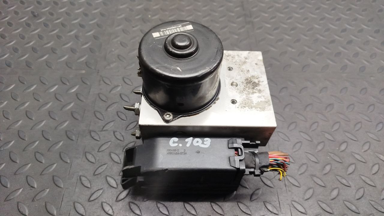 Блок ABS Mercedes C/W203 2000-2008