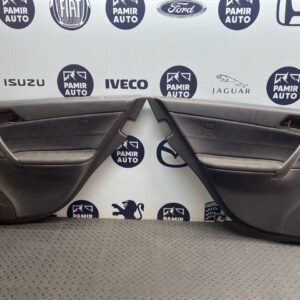 Обшивка двери задняя Mercedes C/W203 2000-2008