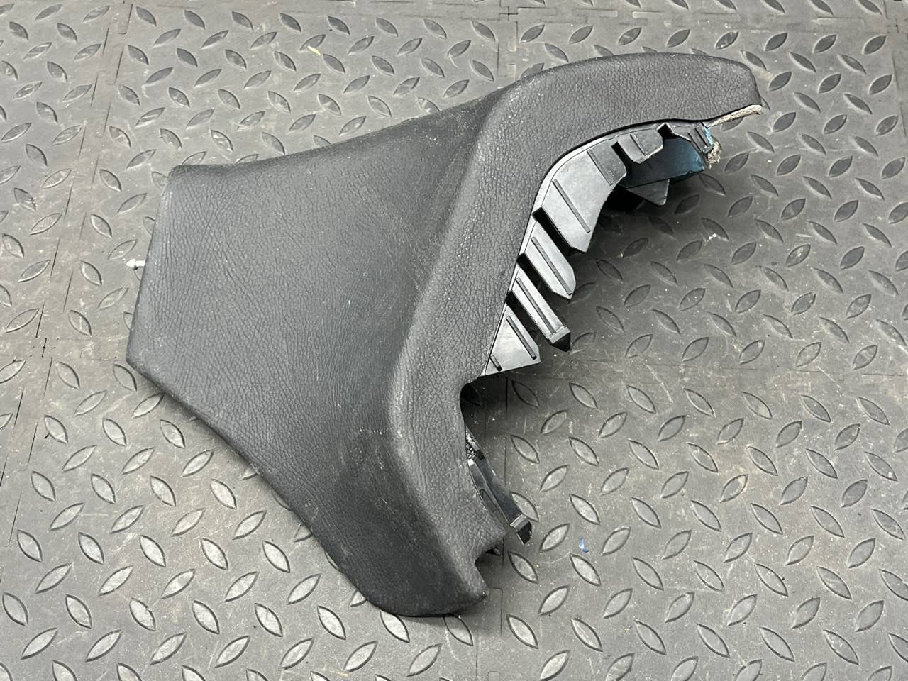 Накладка на торпедо Mercedes C/W203 2000-2008