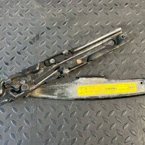 Ограничитель двери багажника Toyota Land Cruiser Prado/120 2002-2009