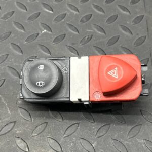 Кнопка аварийной сигнализации Renault Scenic/2 2003-2009