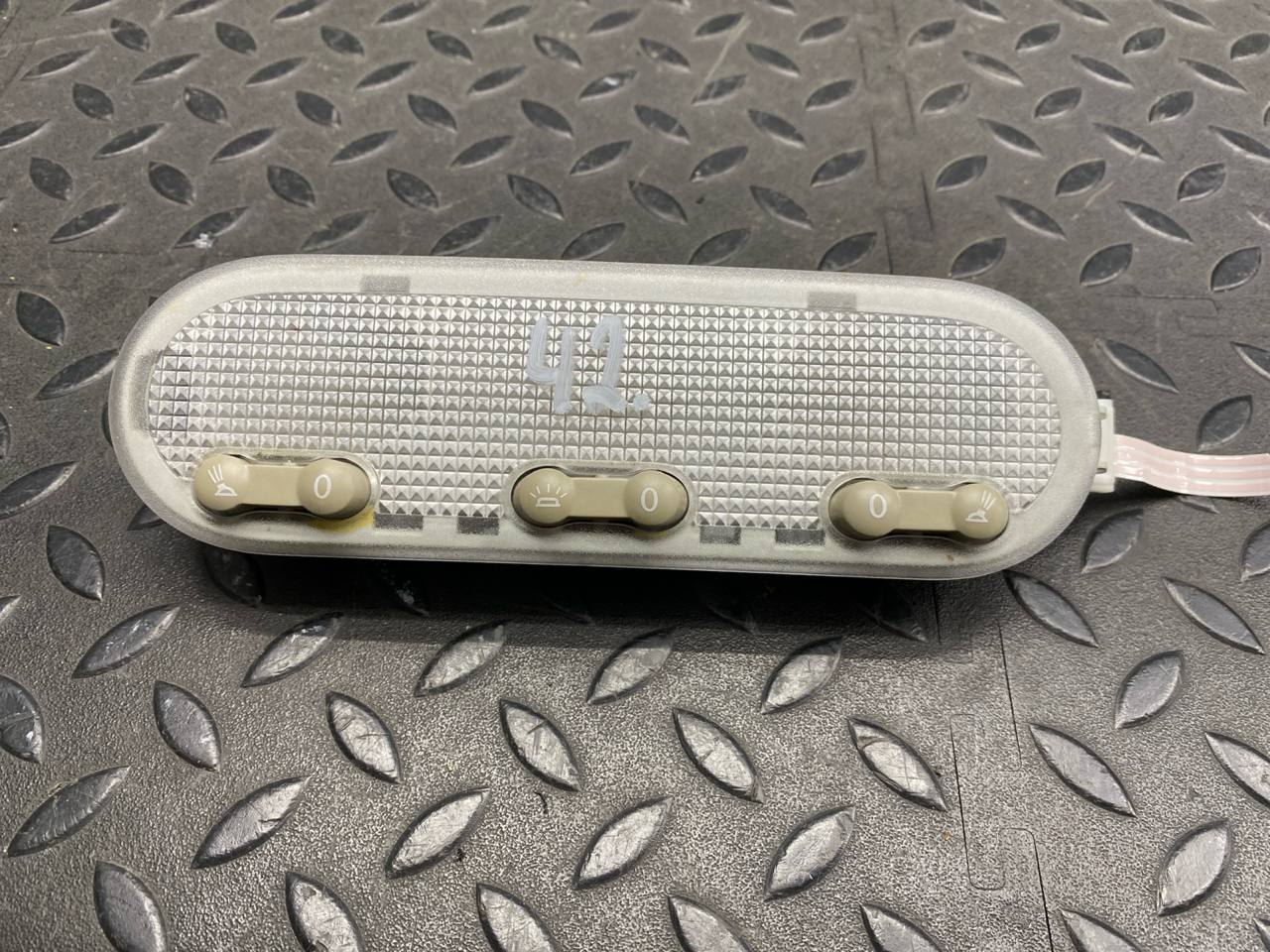 Плафон салонный Renault Scenic/2 2003-2009