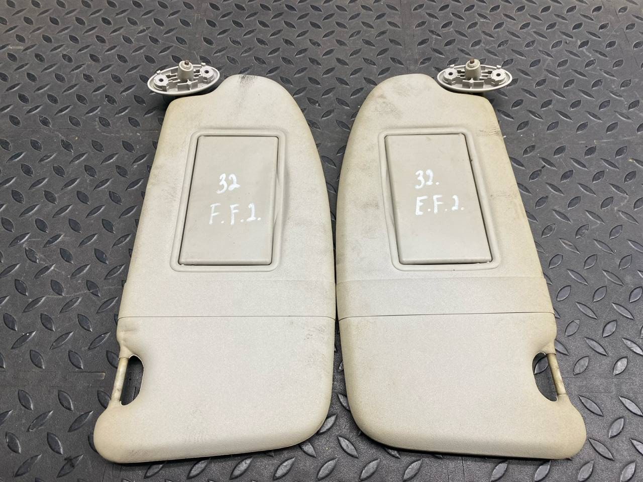 Козырек солнцезащитный Ford Focus/2 2004-2011