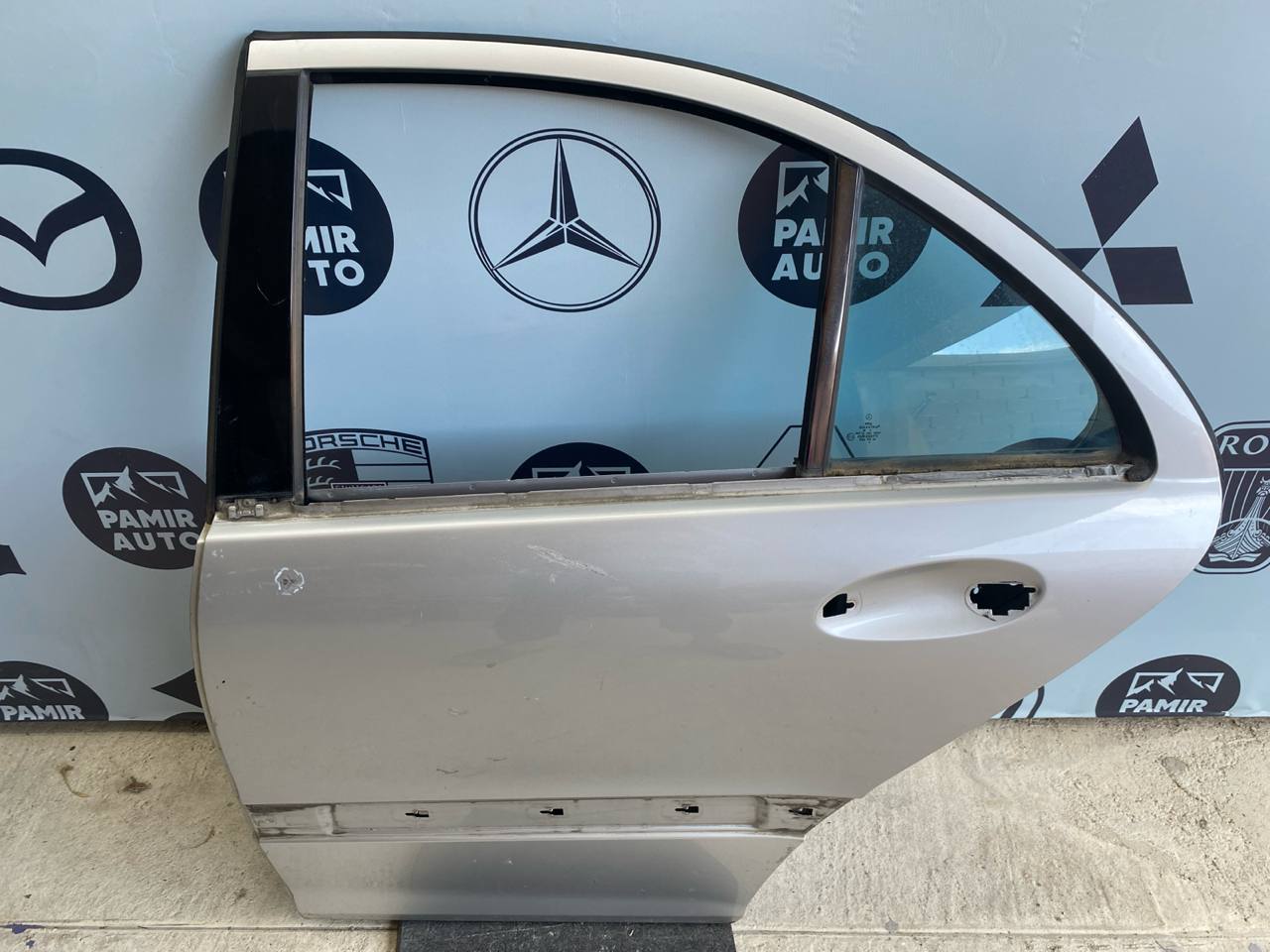 Дверь задняя левая Mercedes C/W203 2000-2008