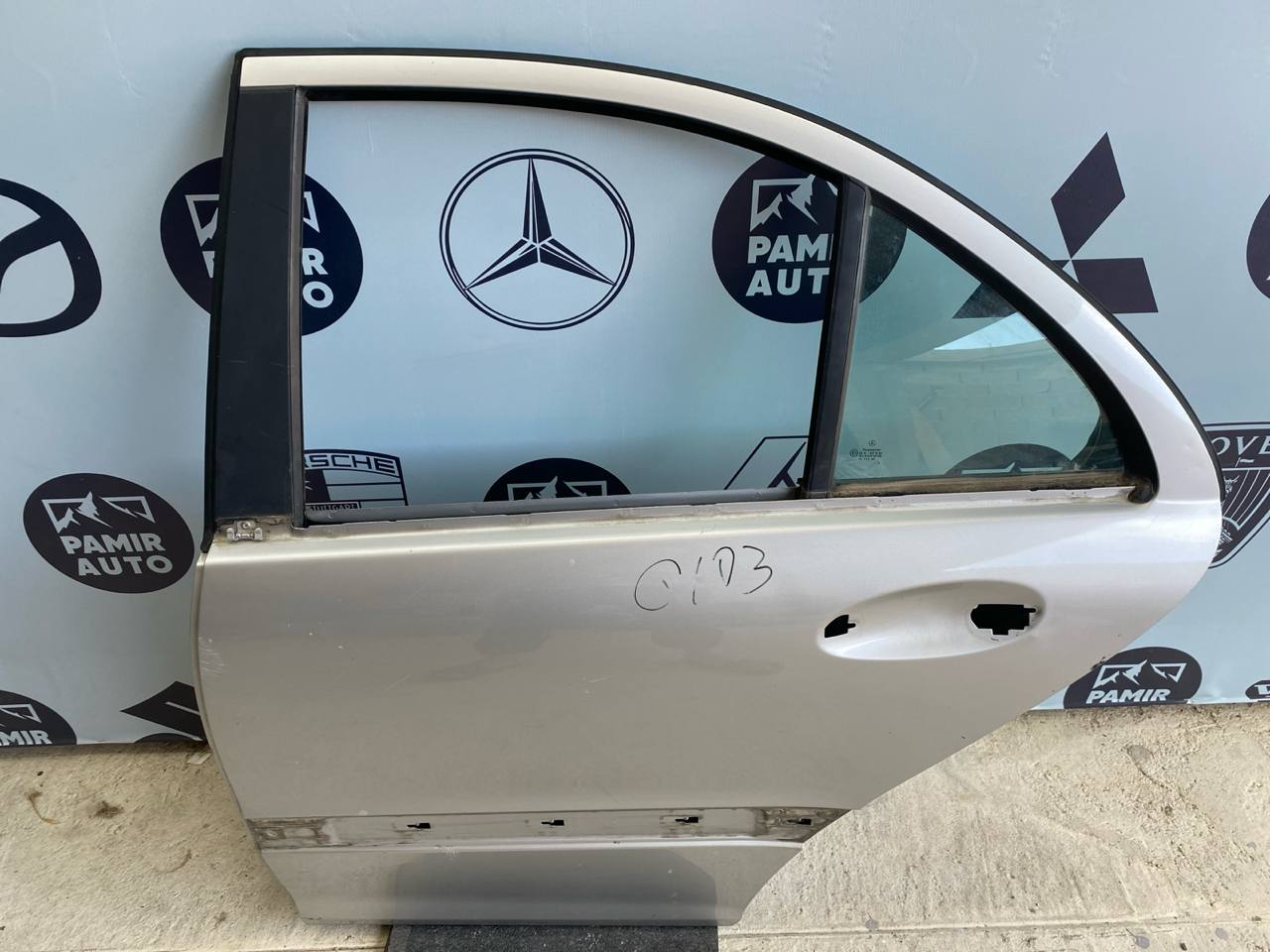 Дверь задняя левая Mercedes C/W203 2000-2008