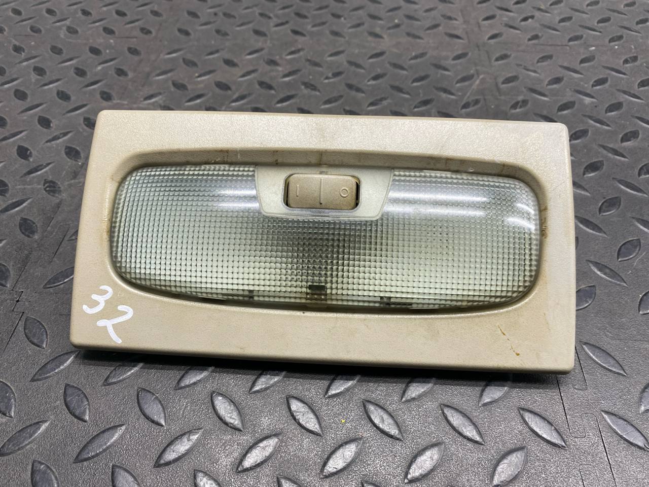 Плафон салонный Ford Focus/2 2004-2011