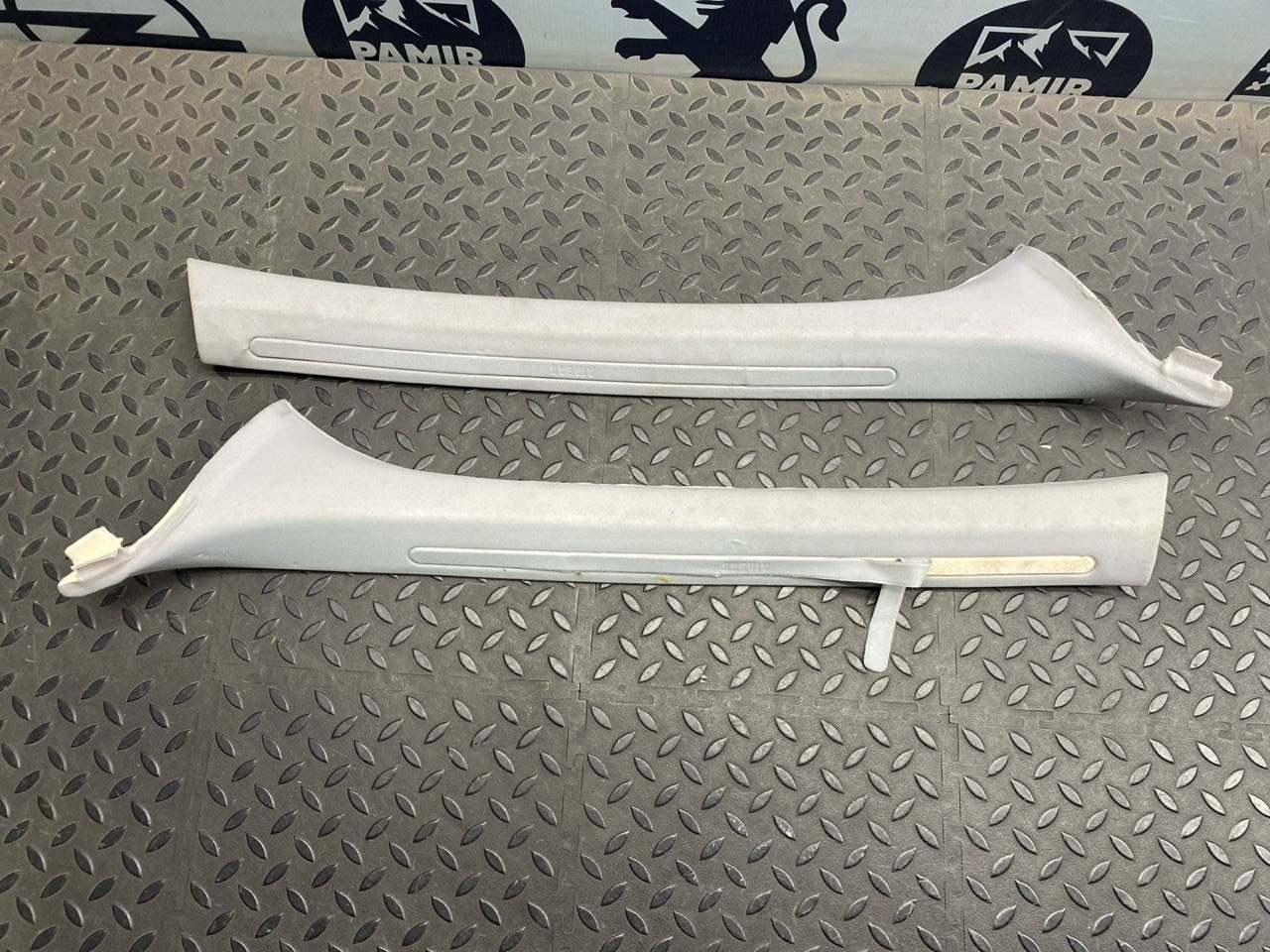 Обшивка стойки передняя левая BMW 3/E46 1998-2007