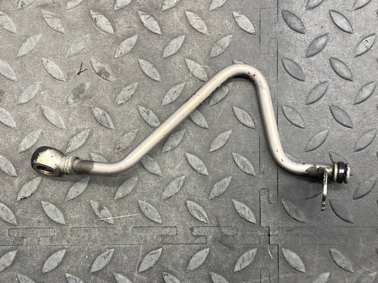 Трубка турбины Mercedes E/W211 2002-2009