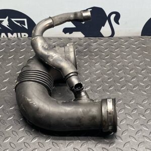 Патрубок воздушного фильтра Mercedes E/W211 2002-2009