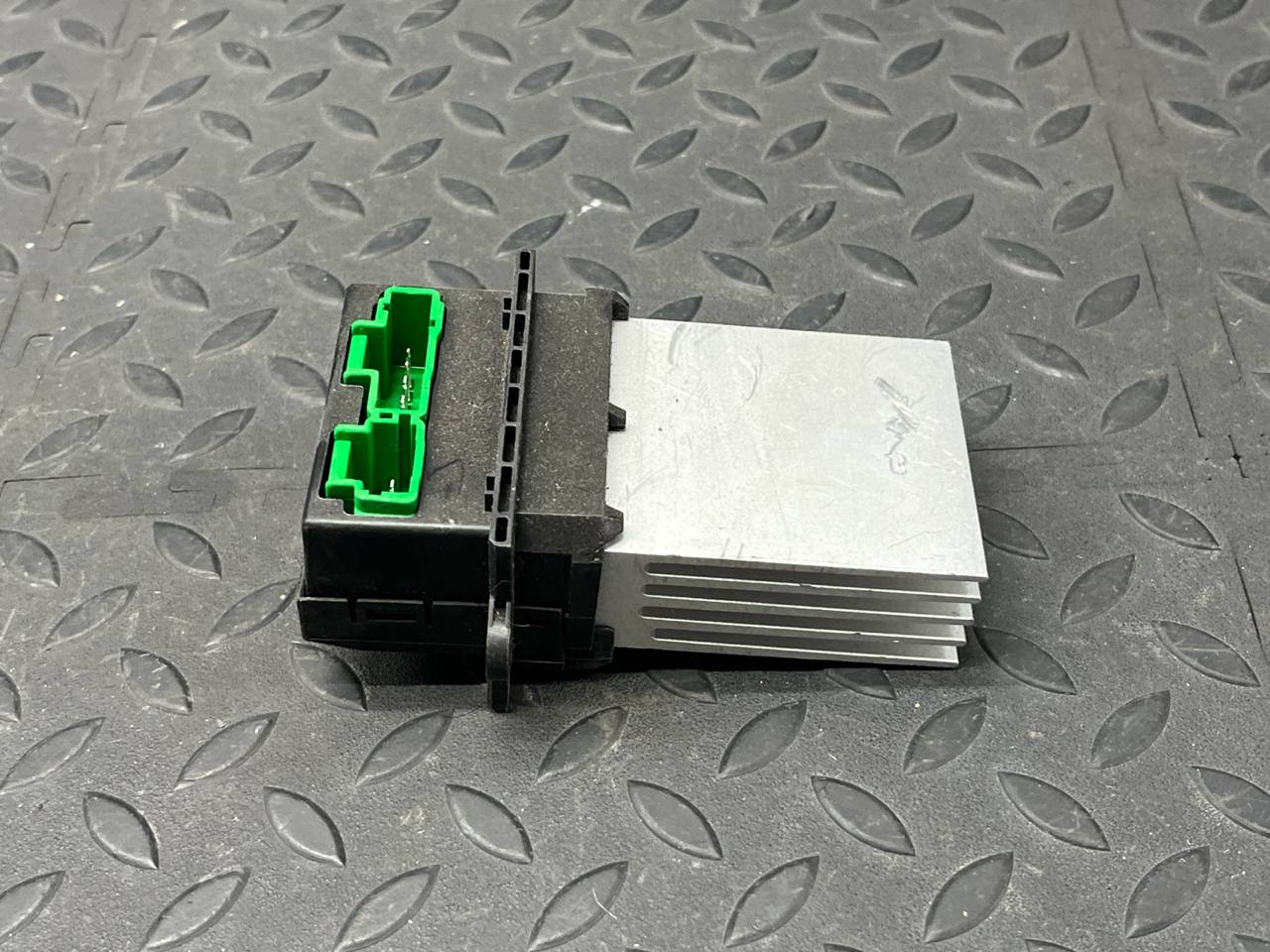 Резистор отопителя Renault Scenic/2 2003-2009