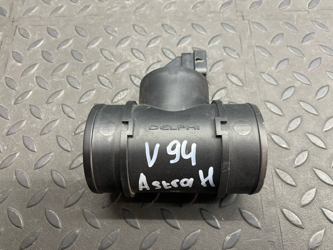 Расходомер (ДМРВ) Opel Astra/H 2004-2014