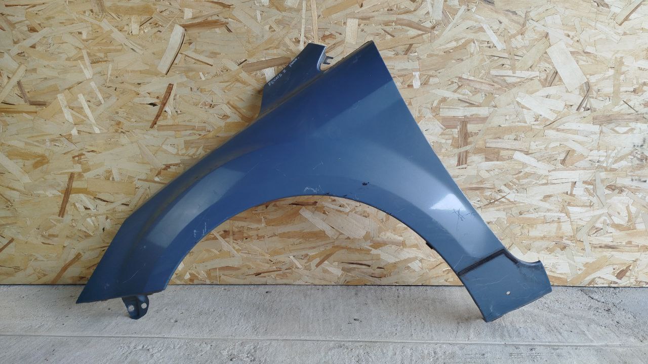 Крыло переднее левое Ford Focus/2 2004-2011