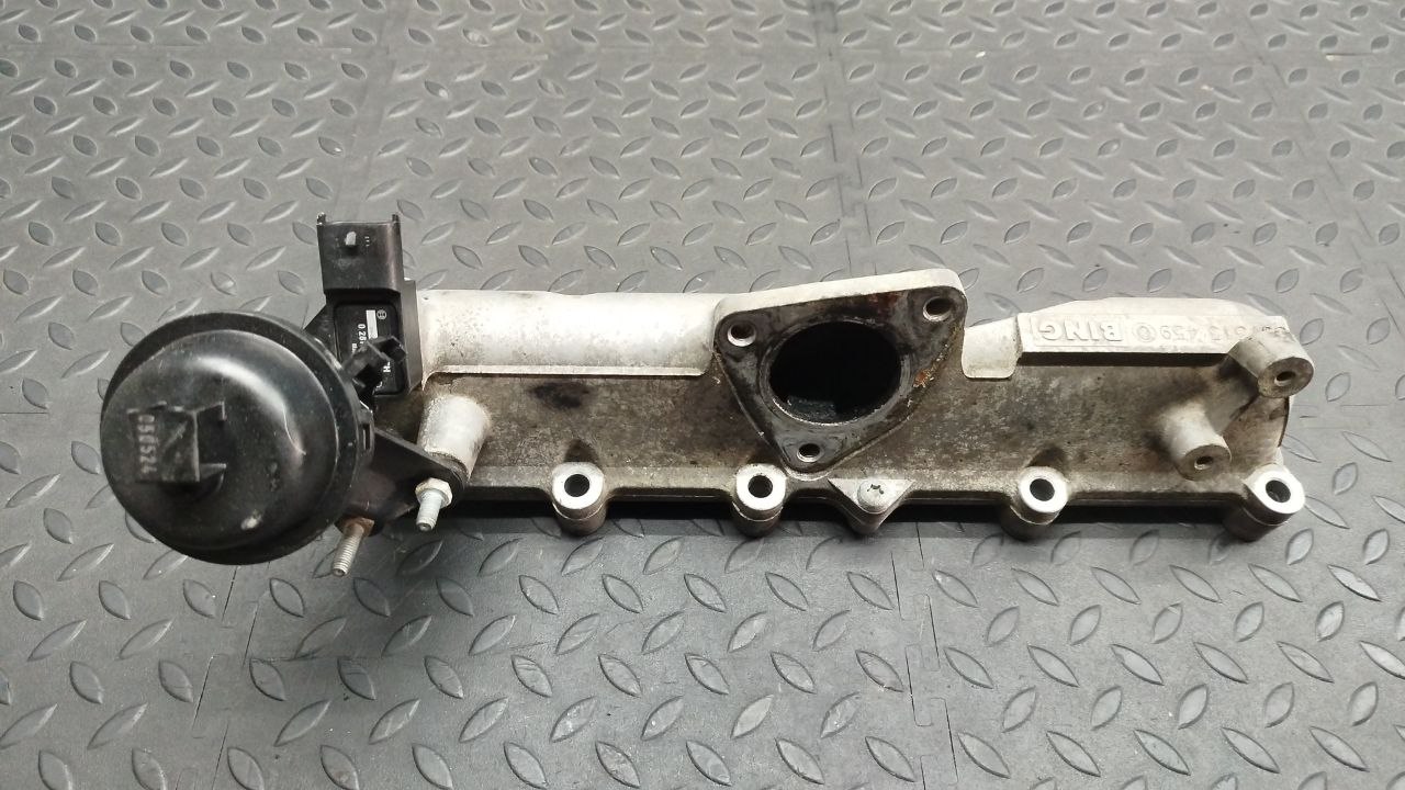 Коллектор впускной Opel Astra/H 2004-2014