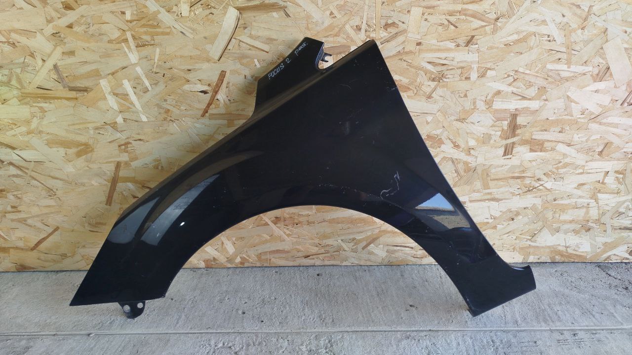 Крыло переднее левое Ford Focus/2 2004-2011