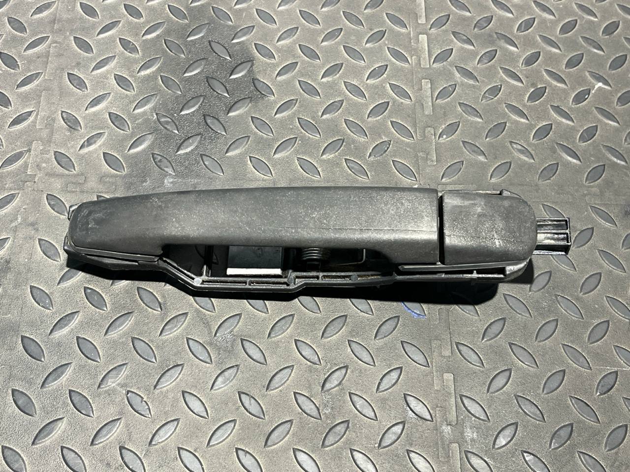 Ручка двери задняя правая Mercedes M/W163 1997-2005